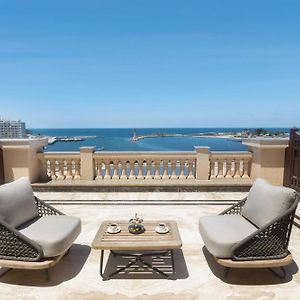 Palace King Suite